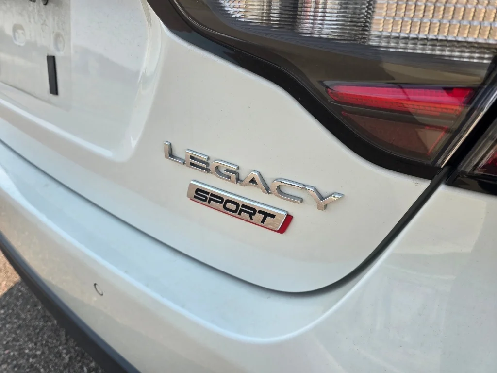 Used 2022 Crystal White Pearl Subaru Sport image 11
