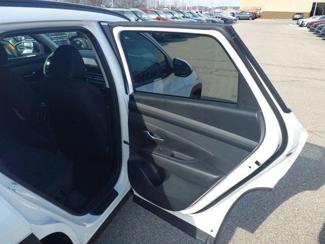 New 2026 White Pearl Hyundai SEL image 30