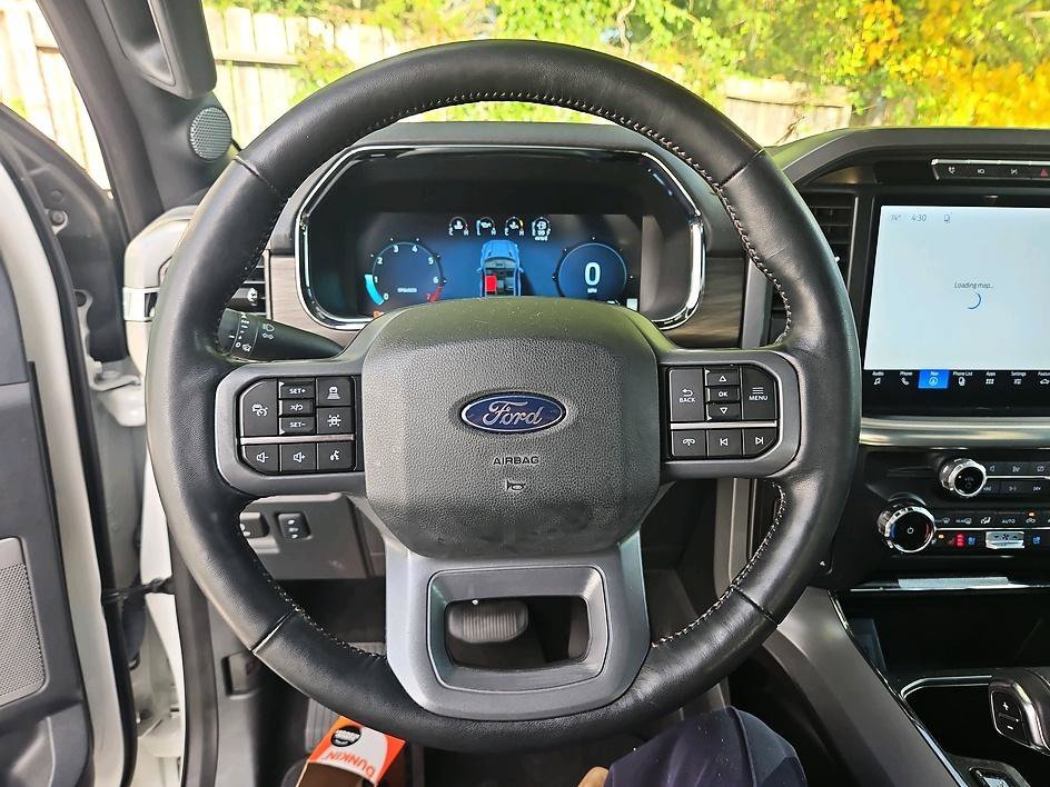 Used 2024 White Metallic Ford LARIAT image 6