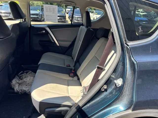 Used 2018 Aqua Toyota Limited image 12