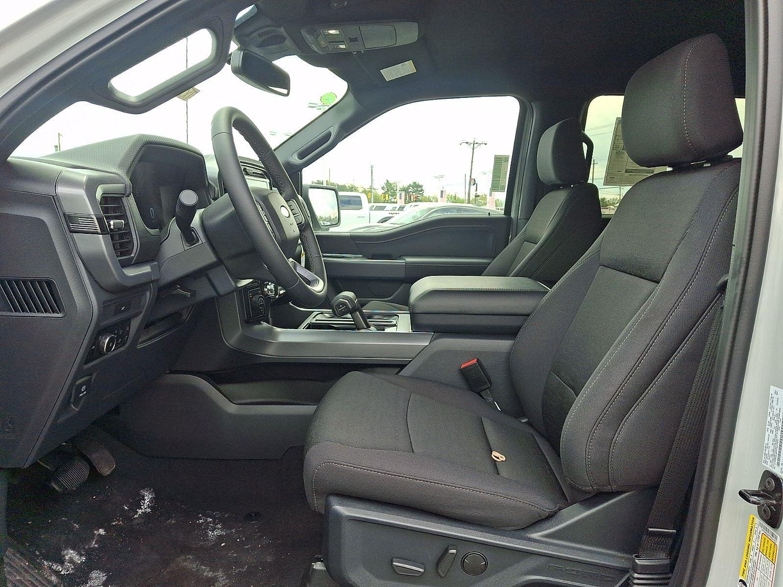 New 2026 Avalanche Ford XLT image 6