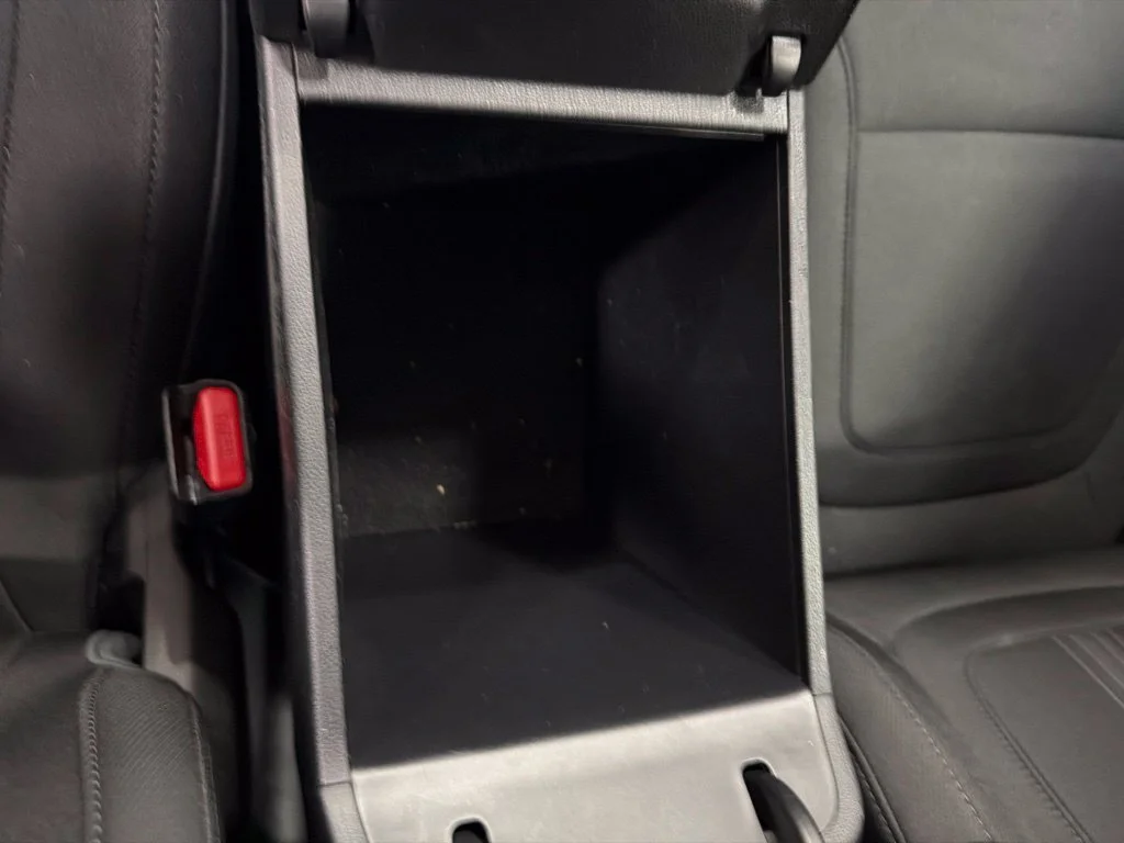 Used 2024 Black Pearl Hyundai SEL image 31