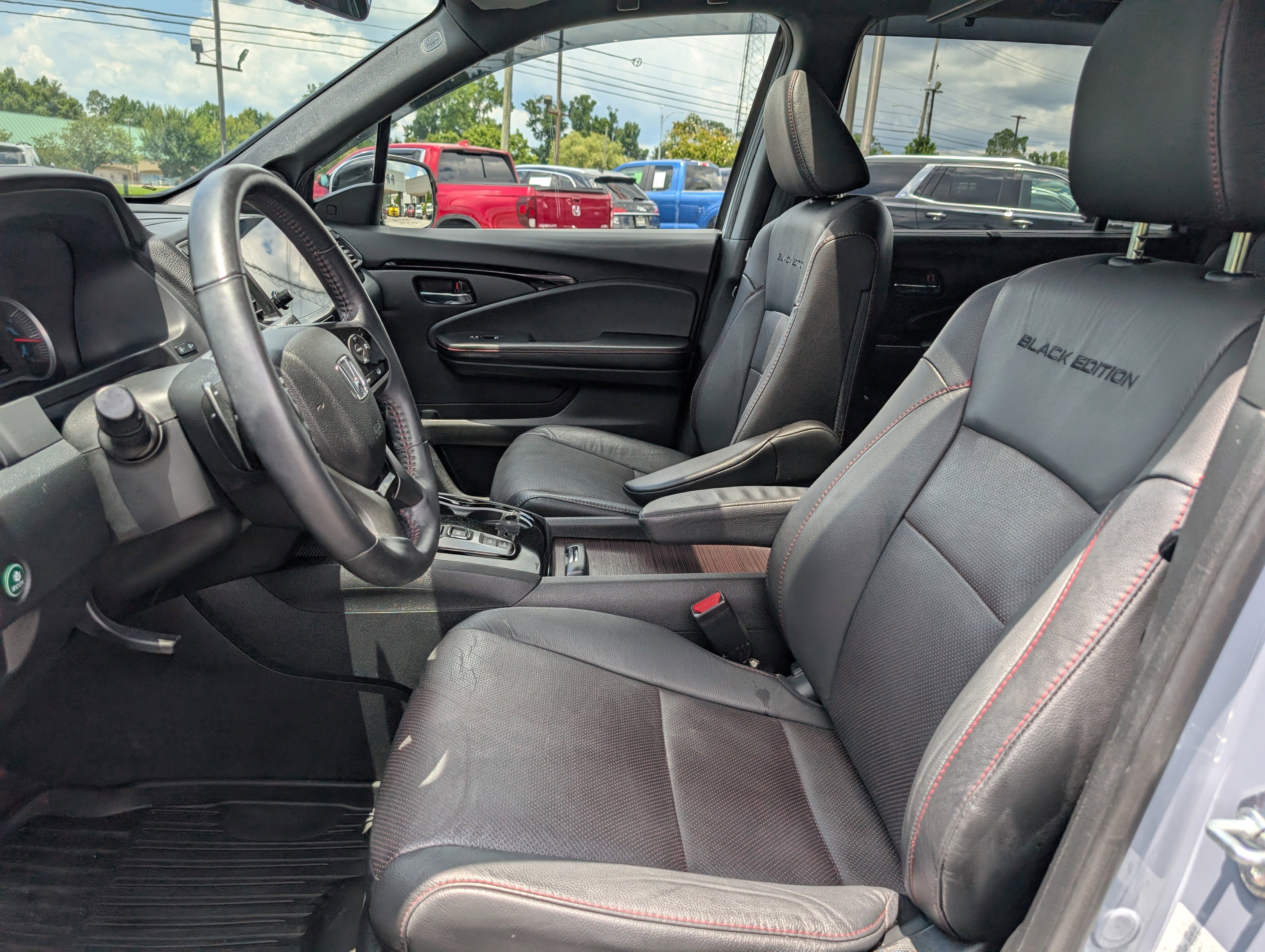 2022 Honda Pilot Black Edition - Photo 38