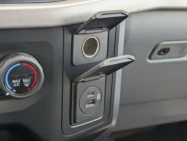 Used 2023 White Ford XLT image 19