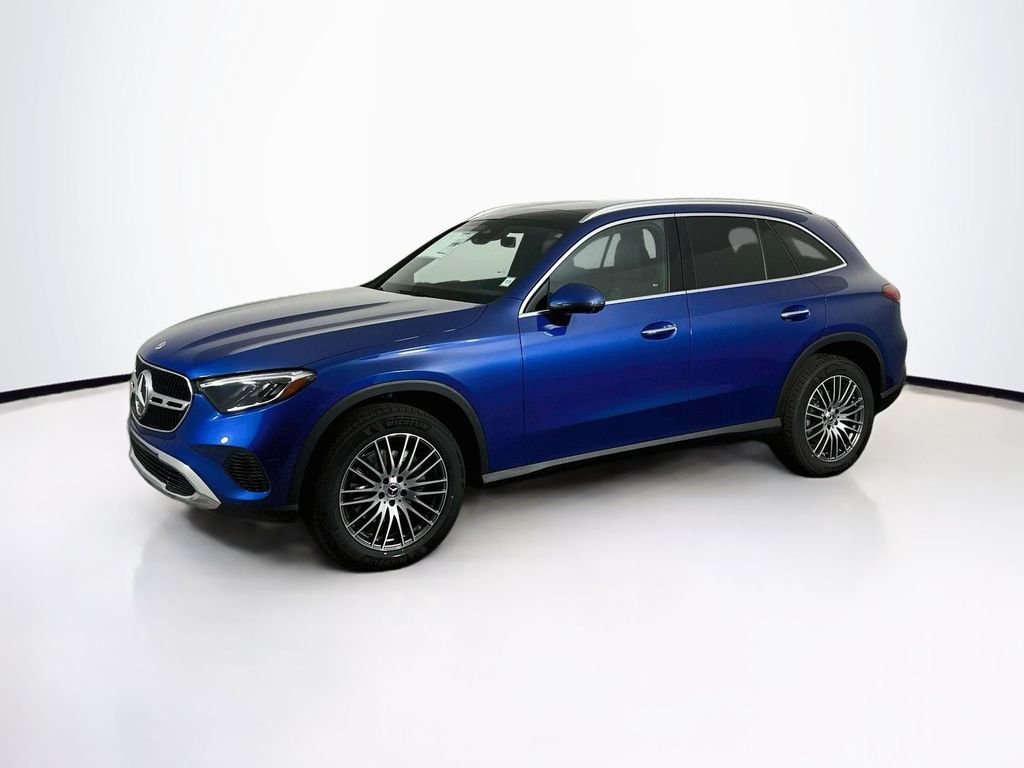 Used 2026 Blue Mercedes-Benz GLC 300 image 2