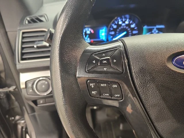 Used 2019 Gray Ford XLT image 33