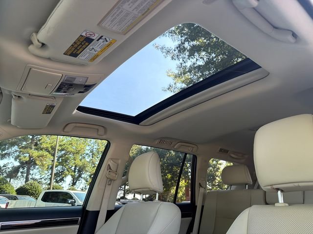 Used 2020 Gray Lexus 460 image 33