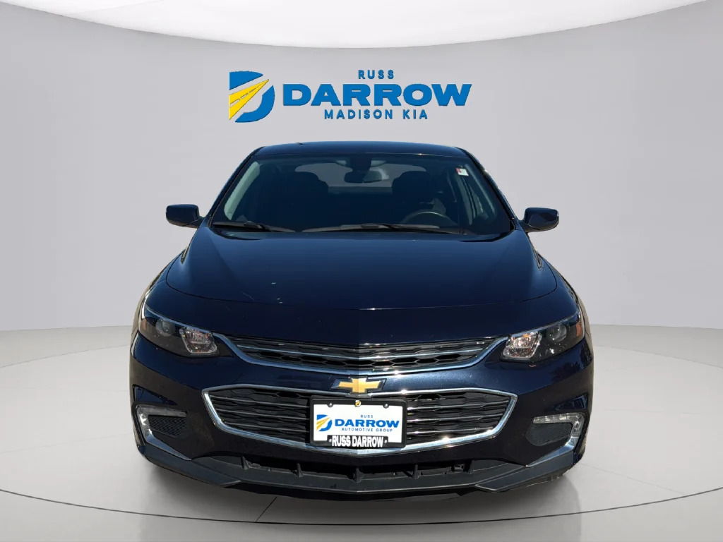 Used 2018 Blue Velvet Metallic Chevrolet LT image 8