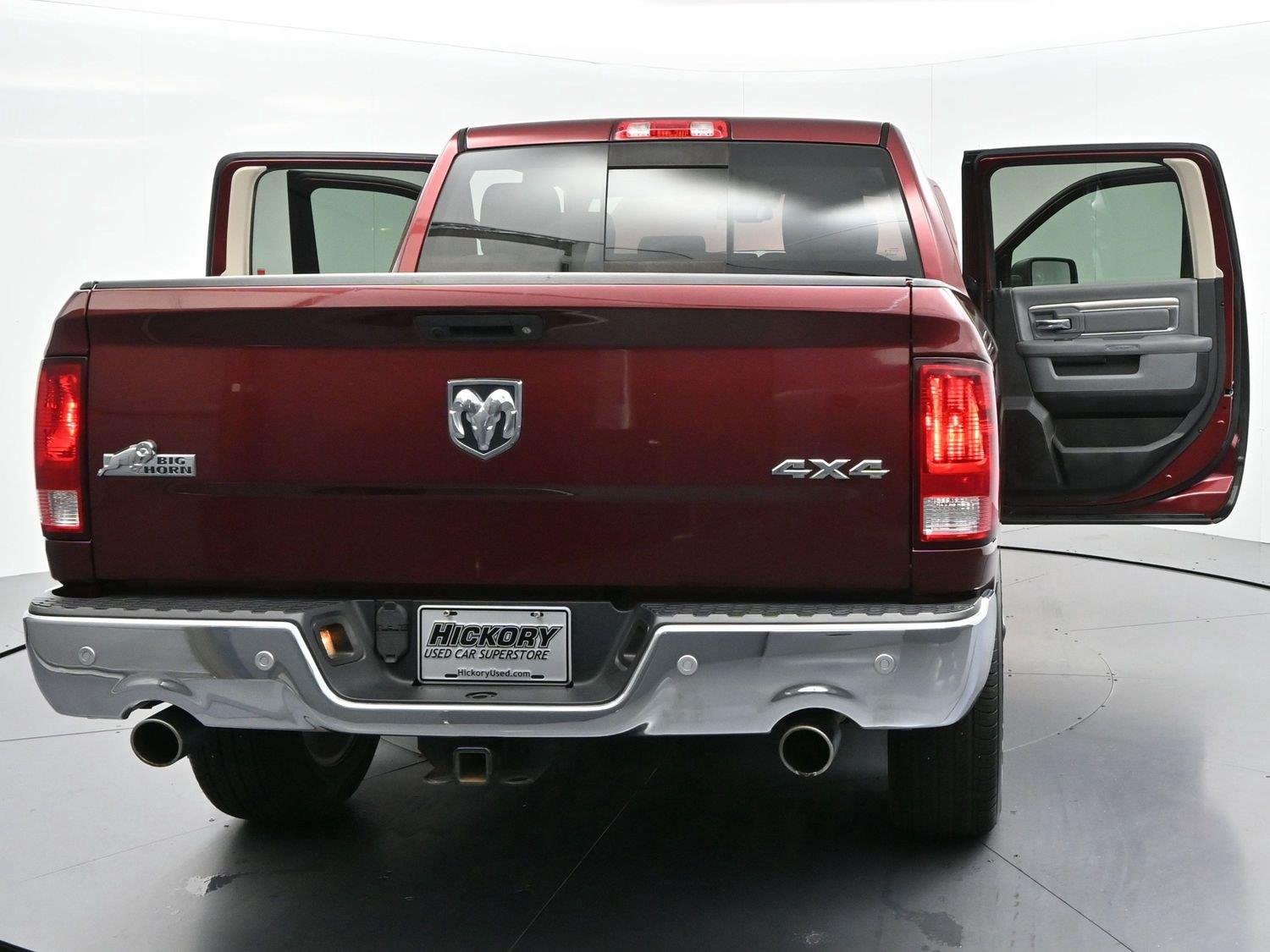 Used 2017 Delmonico Red Pearlcoat Ram Big Horn image 41