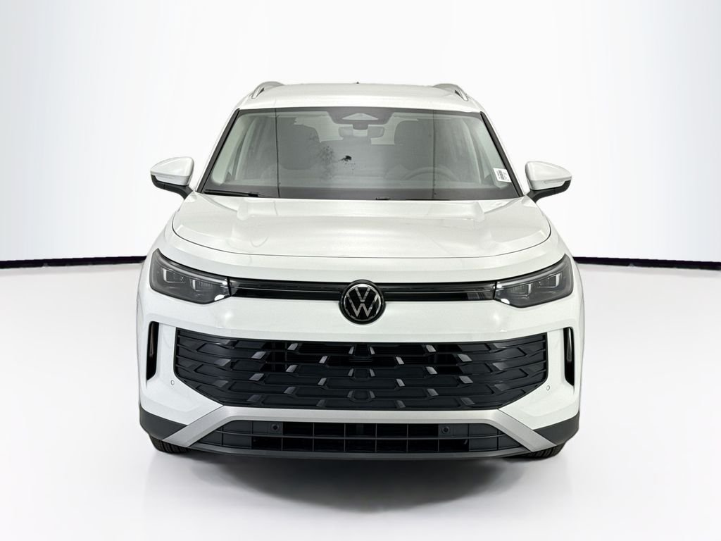 New 2026 Pure White Volkswagen S image 2