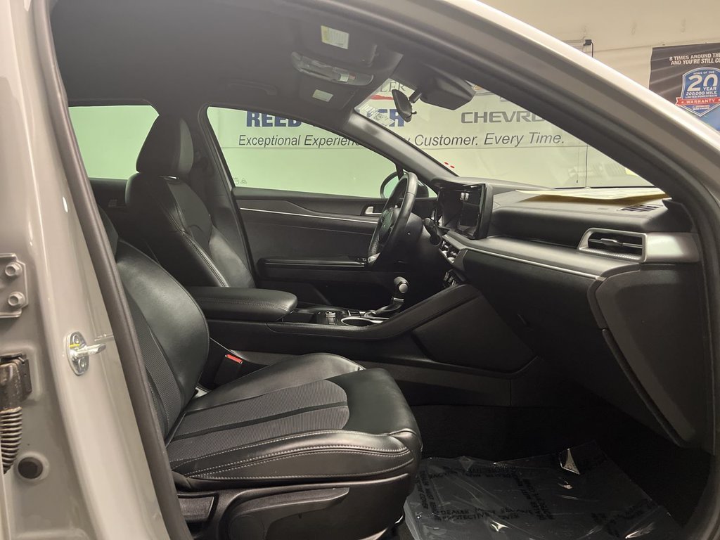 2023 Kia K5 GT-Line - Photo 25