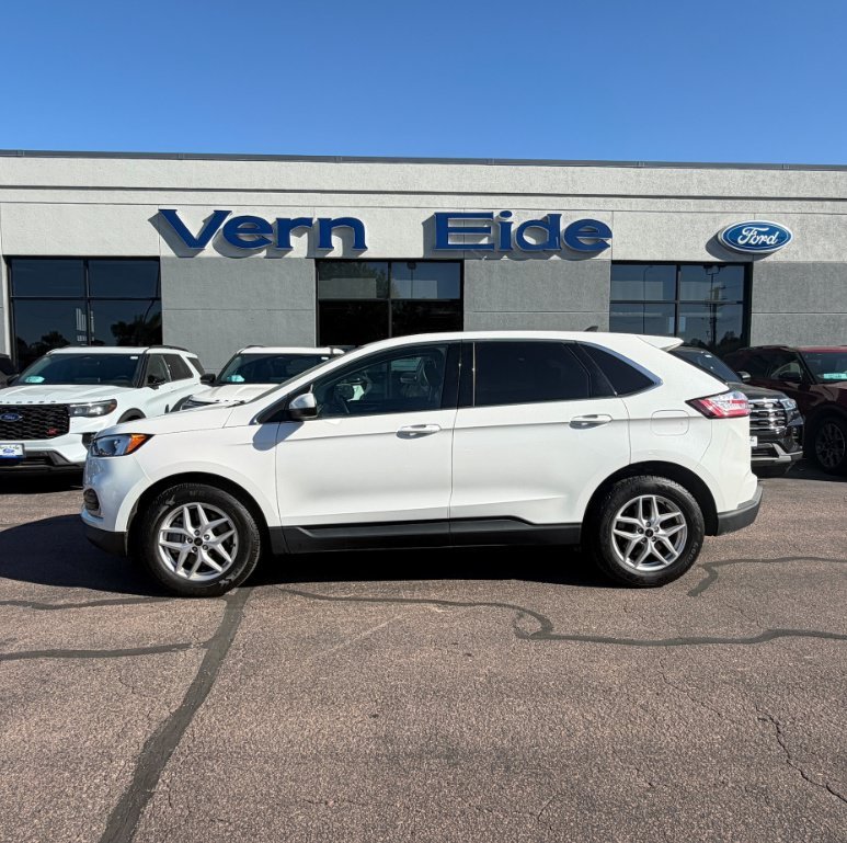 2023 Ford Edge