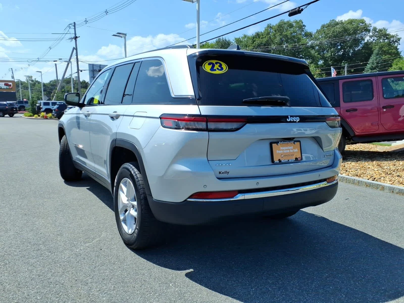 Certified Used 2023 Silver Zynith Jeep Laredo X image 11