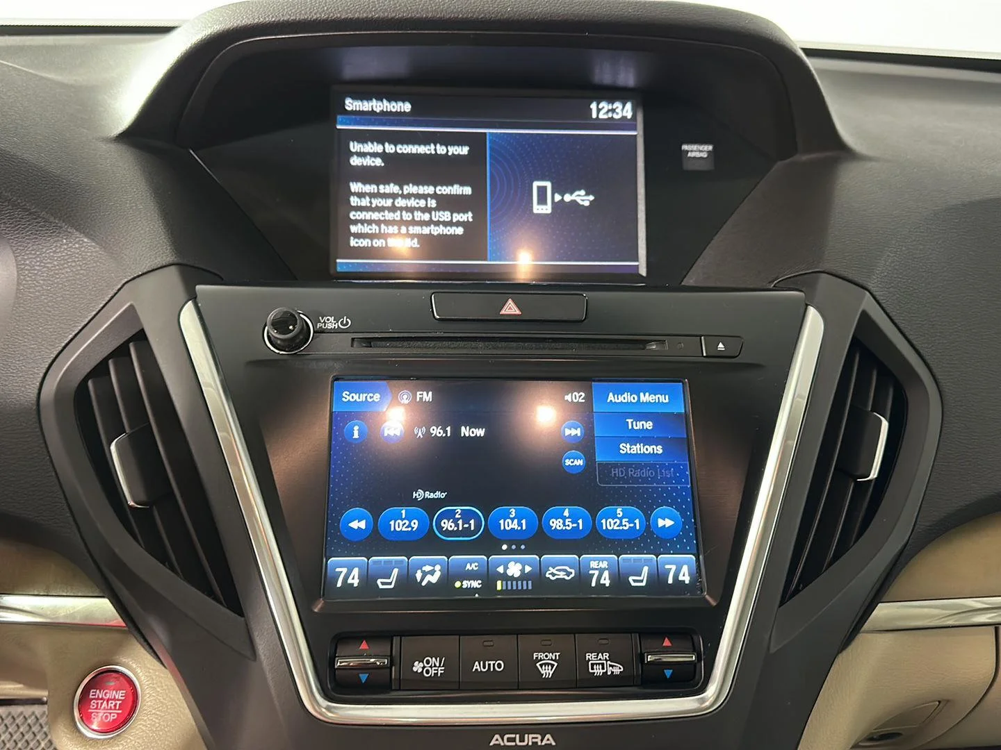 Used 2020 Platinum White Pearl Acura SH-AWD w/Tech image 12