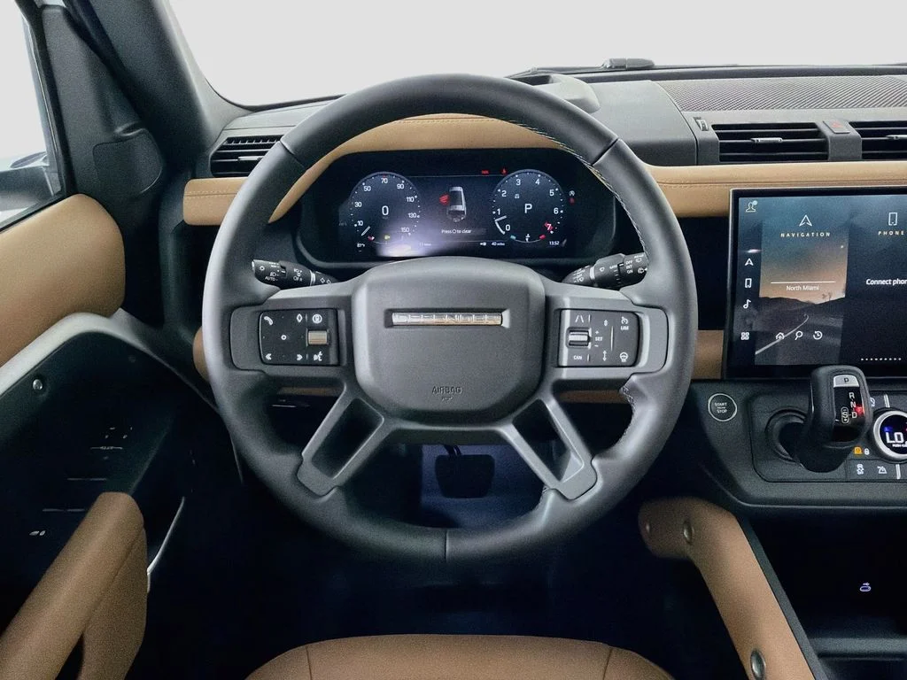 New 2026 Fuji White Land Rover X-Dynamic SE image 24