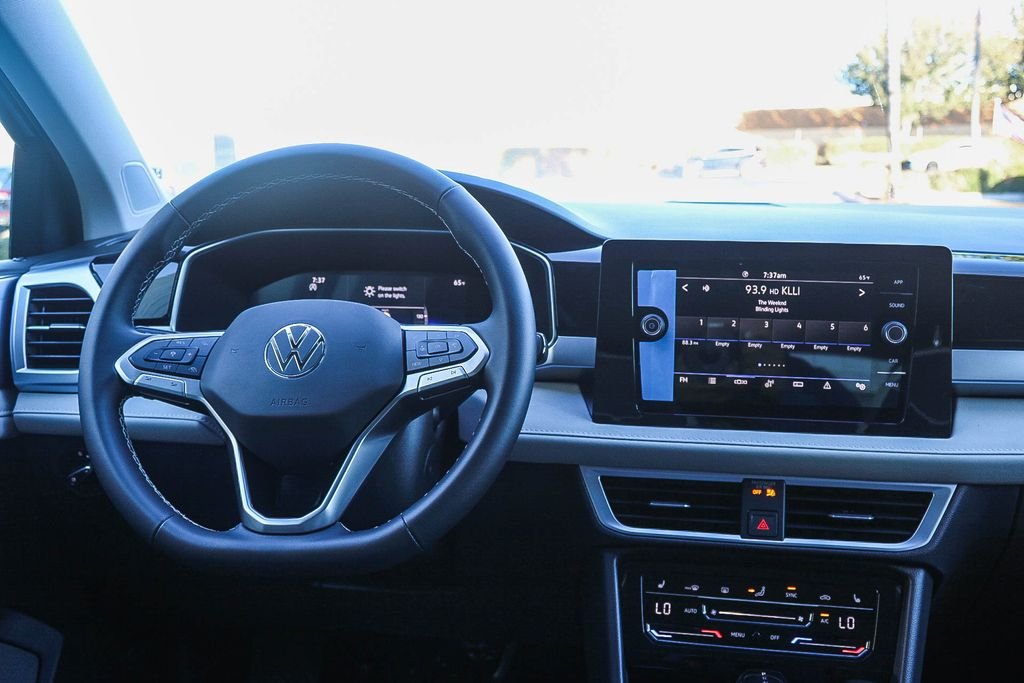 New 2026 Gray Volkswagen 1.5T SE image 13