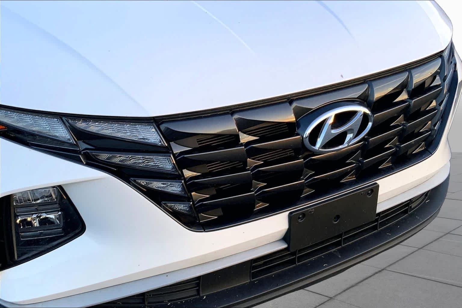 Used 2023 Serenity White Pearl Hyundai SEL image 53
