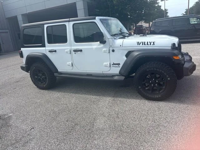 Used 2021 White Jeep Unlimited Willys image 2