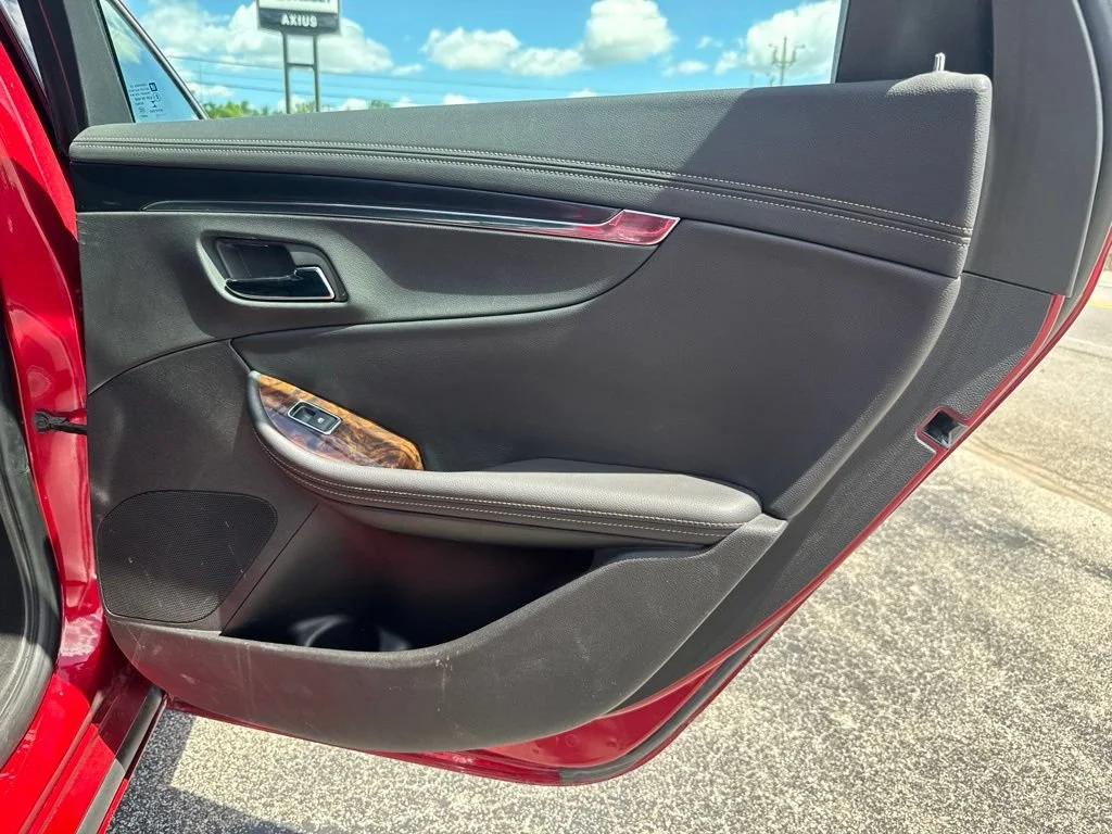 Used 2014 Crystal Red Tintcoat Chevrolet LT image 19