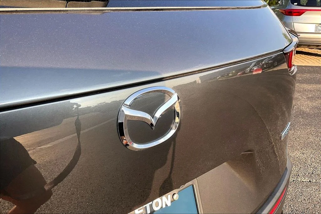 Used 2025 Gray Mazda Premium image 8