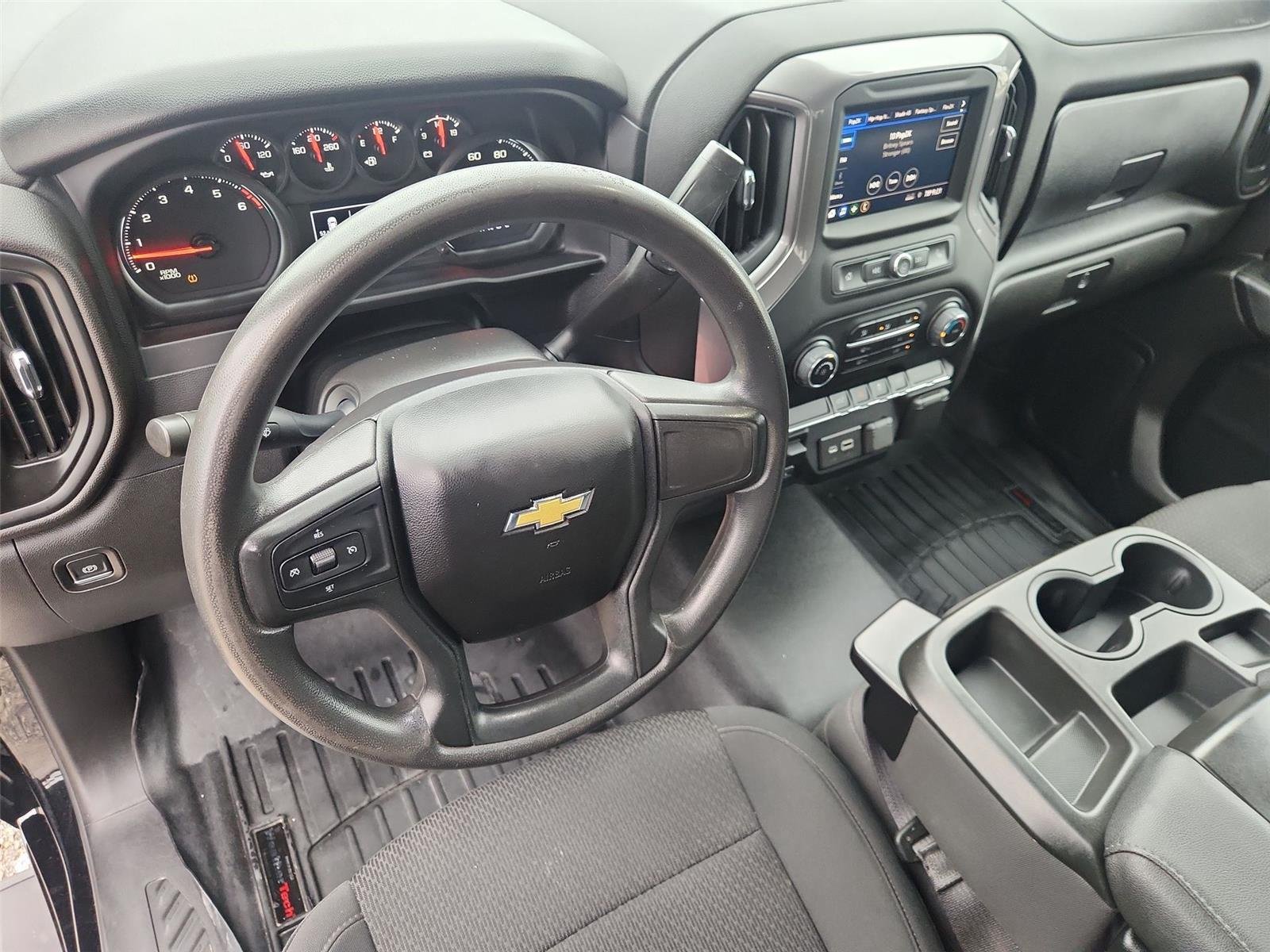 Used 2022 Black Chevrolet Custom image 10