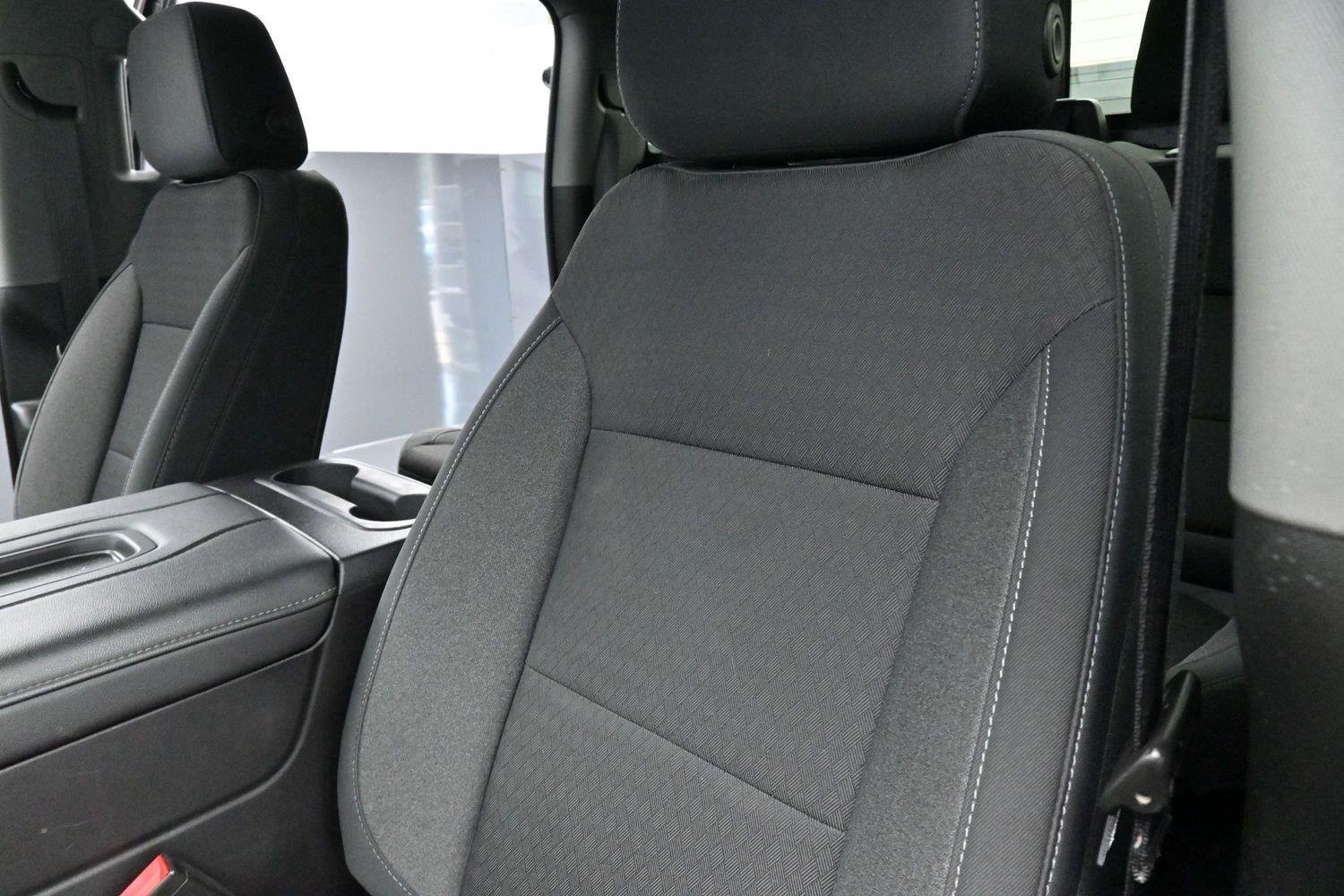 Used 2020 BLACK Chevrolet LT image 15