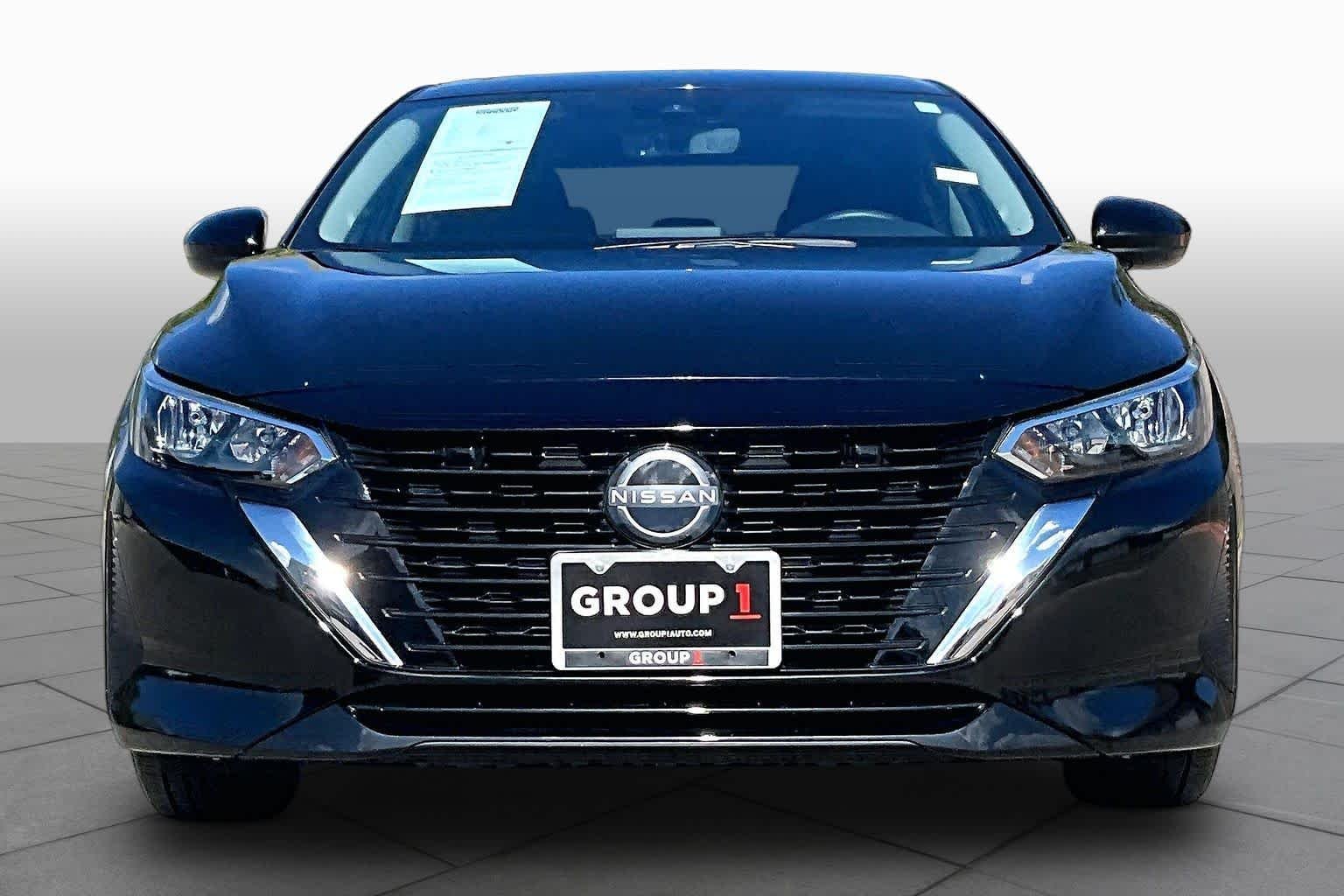 Used 2024 Super Black Nissan SV image 4