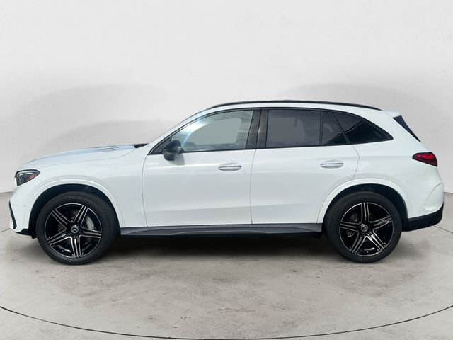 New 2026 Polar White Mercedes-Benz GLC 300 image 2
