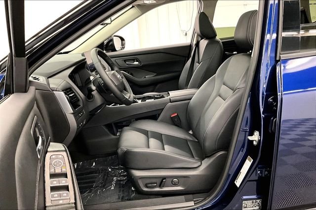 2025 Nissan Rogue SL - Photo 24
