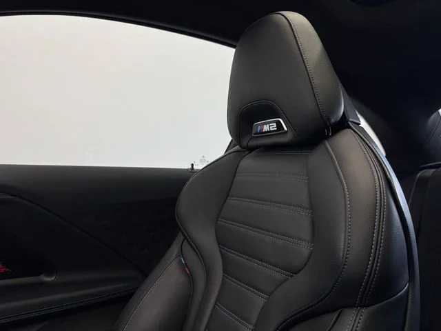 Used 2024 Alpine White BMW Base image 40
