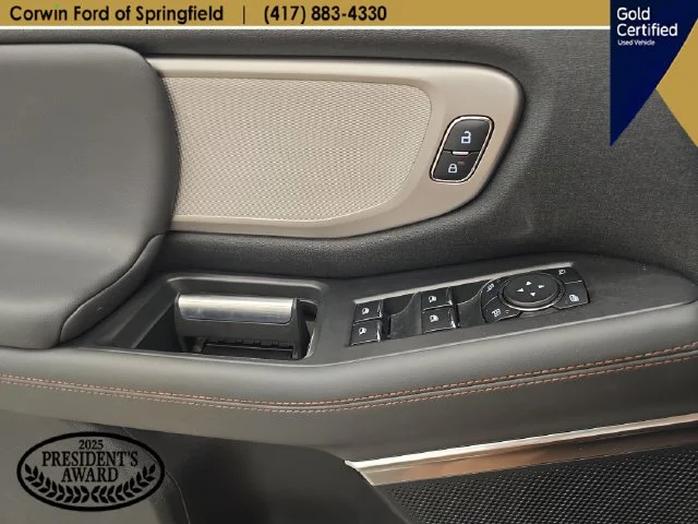 Certified Used 2025 Agate Black Metallic Ford Active image 38
