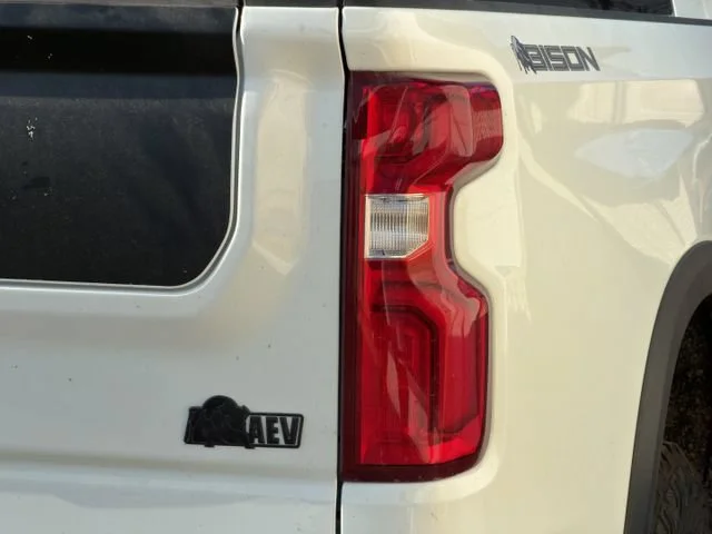 2026 Chevrolet Silverado 1500 ZR2 - Photo 8