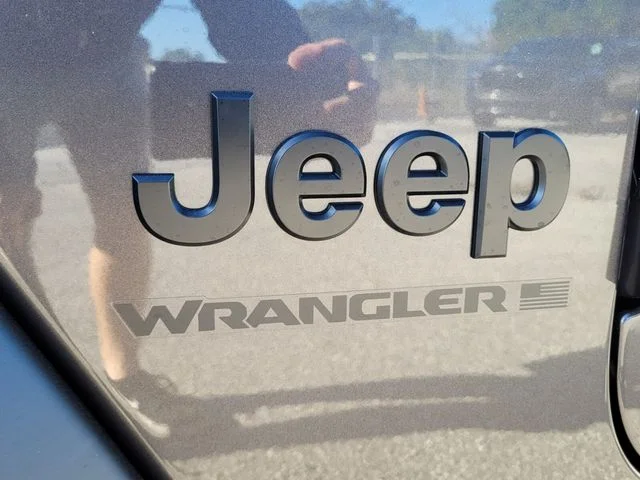 New 2026 Granite Crystal Metallic Clear-Coat Exterior Paint Jeep Sport image 11