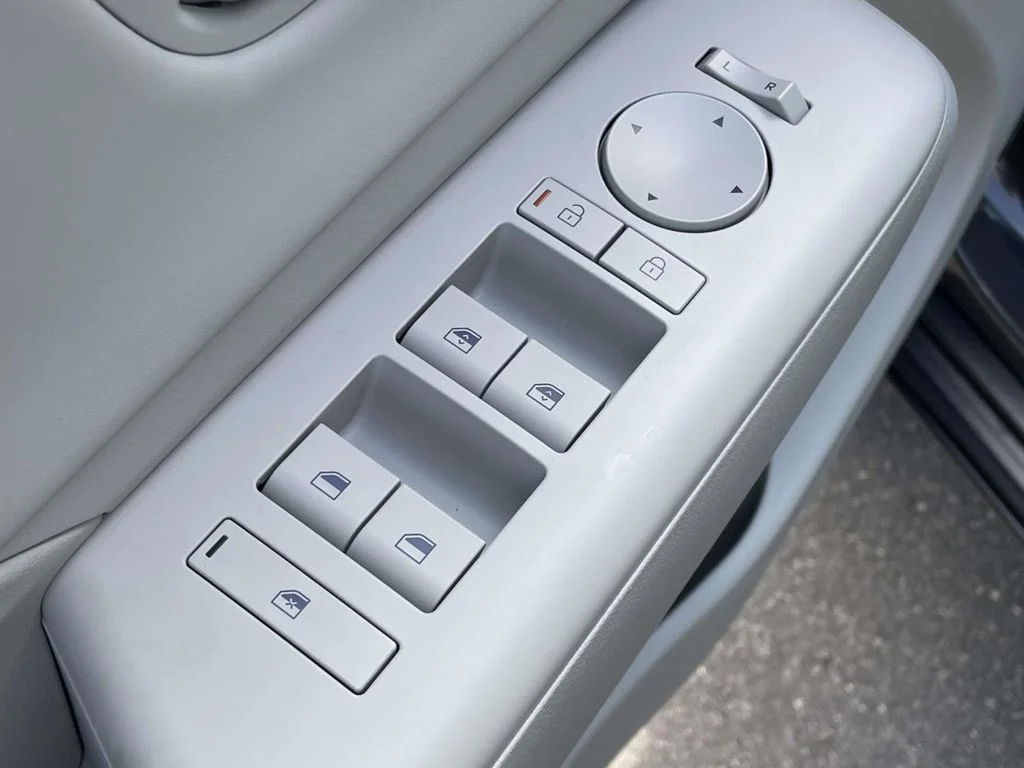 New 2026 Gray Hyundai Limited image 15