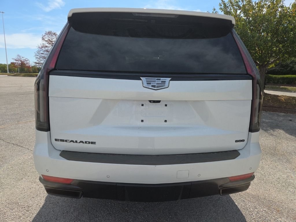 Used 2021 Crystal White Cadillac Sport Platinum image 4