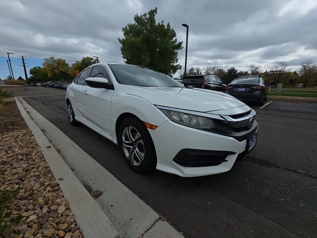Used 2016 Taffeta White Honda LX image 7