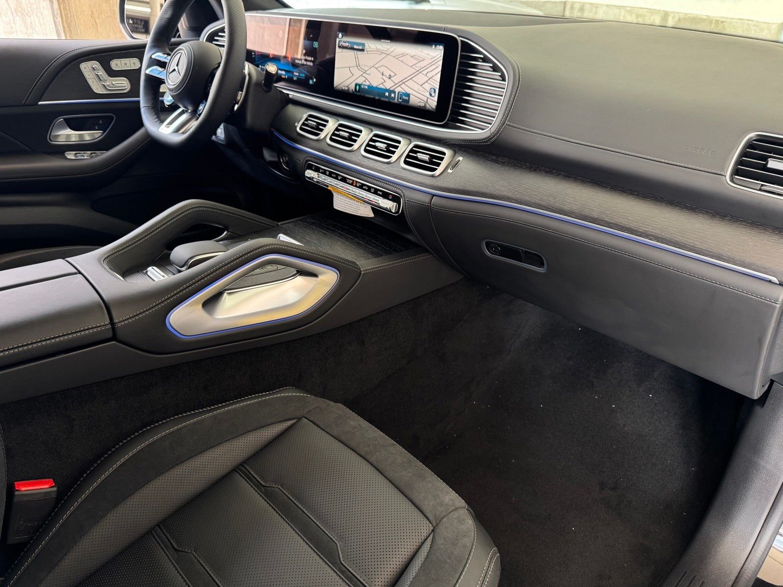 New 2026 Obsidian Black Metallic Mercedes-Benz AMG® GLE 53 4MATIC+ SUV image 15