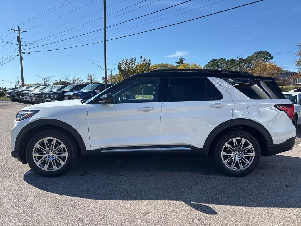 New 2026 White Ford Platinum image 5