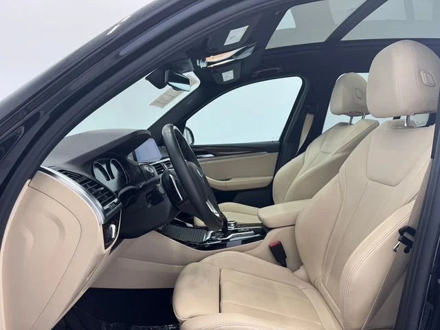 Used 2020 Jet Black BMW xDrive30i image 19