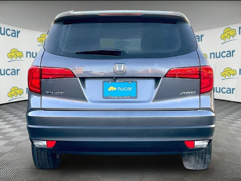 Used 2018 Gray Honda LX image 5
