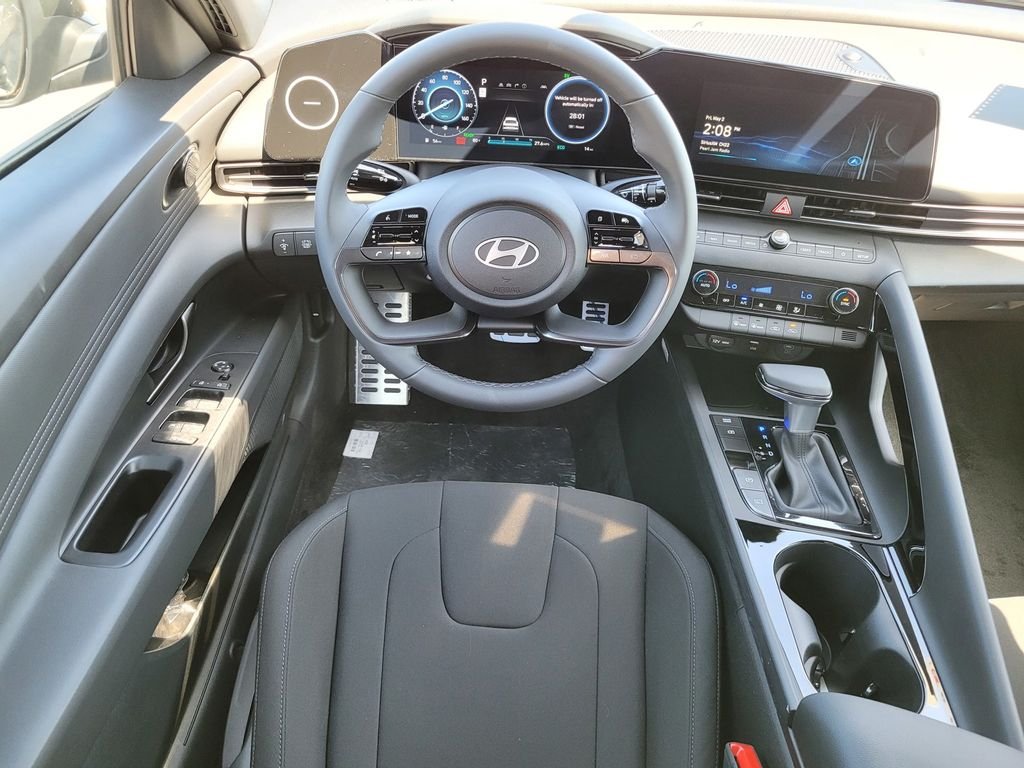 2025 Hyundai Elantra Blue - Photo 7