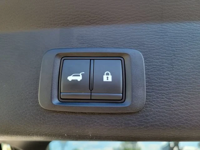 2025 Mitsubishi Outlander SE - Photo 8