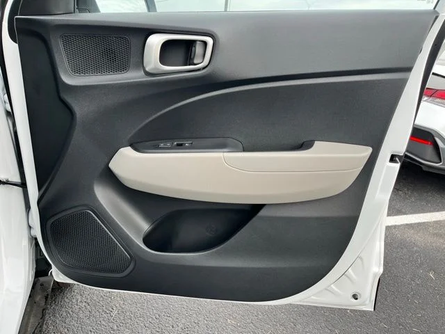 New 2026 White Hyundai SEL image 23
