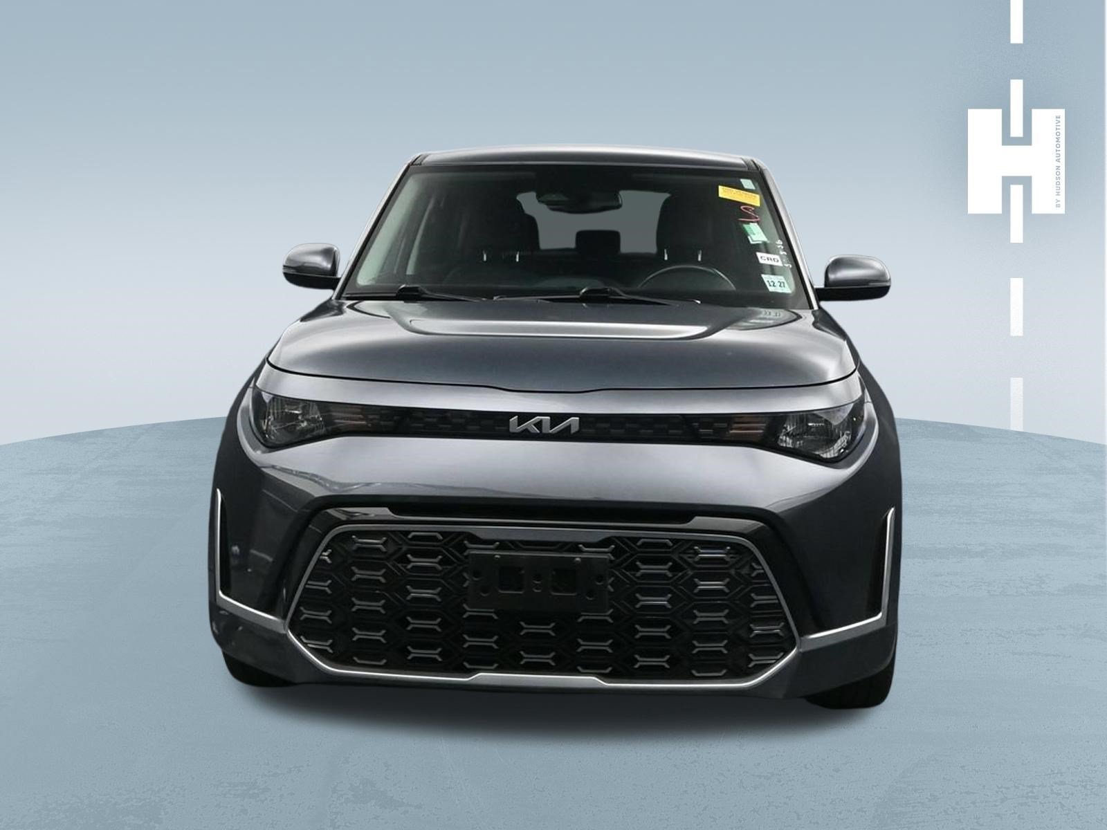 Used 2023 Gravity Gray Kia GT-Line image 2