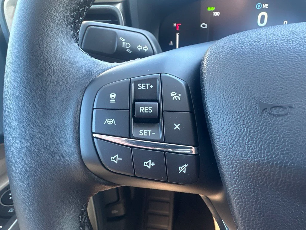 New 2026 Azure Gray Metallic Tri-Coat Ford Lariat® image 24