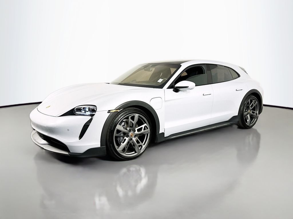 Used 2022 Carrara White Metallic Porsche 4 image 3