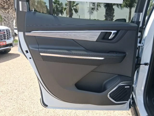 2026 Buick Enclave Preferred - Photo 18