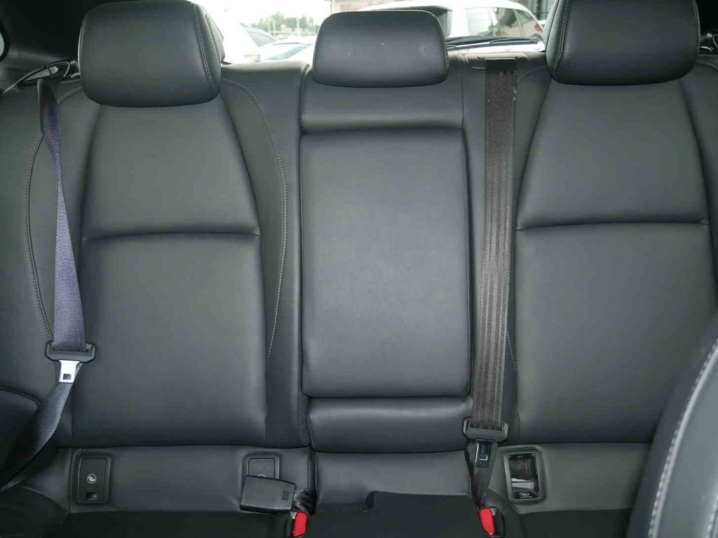 Used 2024 Silver Mazda 2.5 S Select Sport image 27