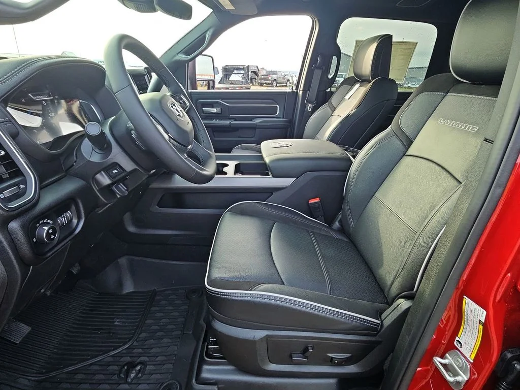 2026 RAM 2500 Laramie - Photo 26
