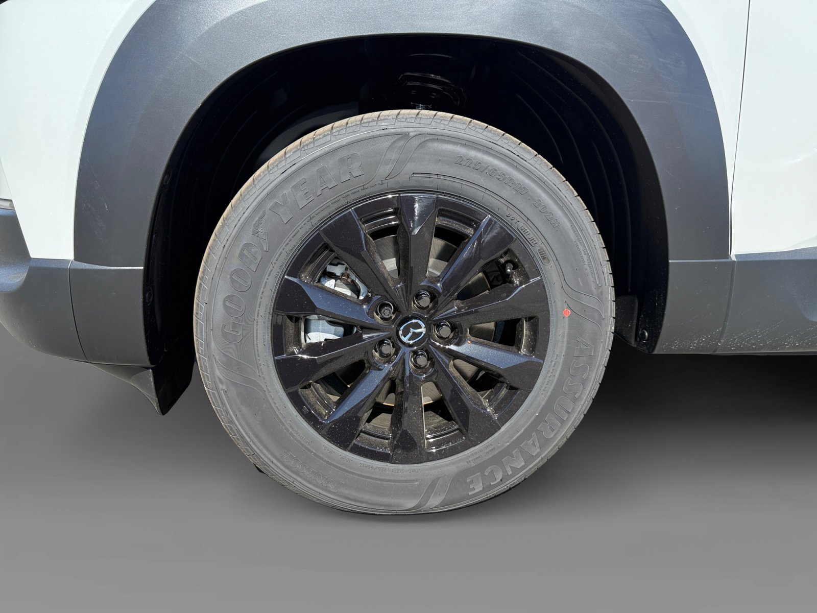 New 2026 Wind Chill Pearl Mazda Premium image 9
